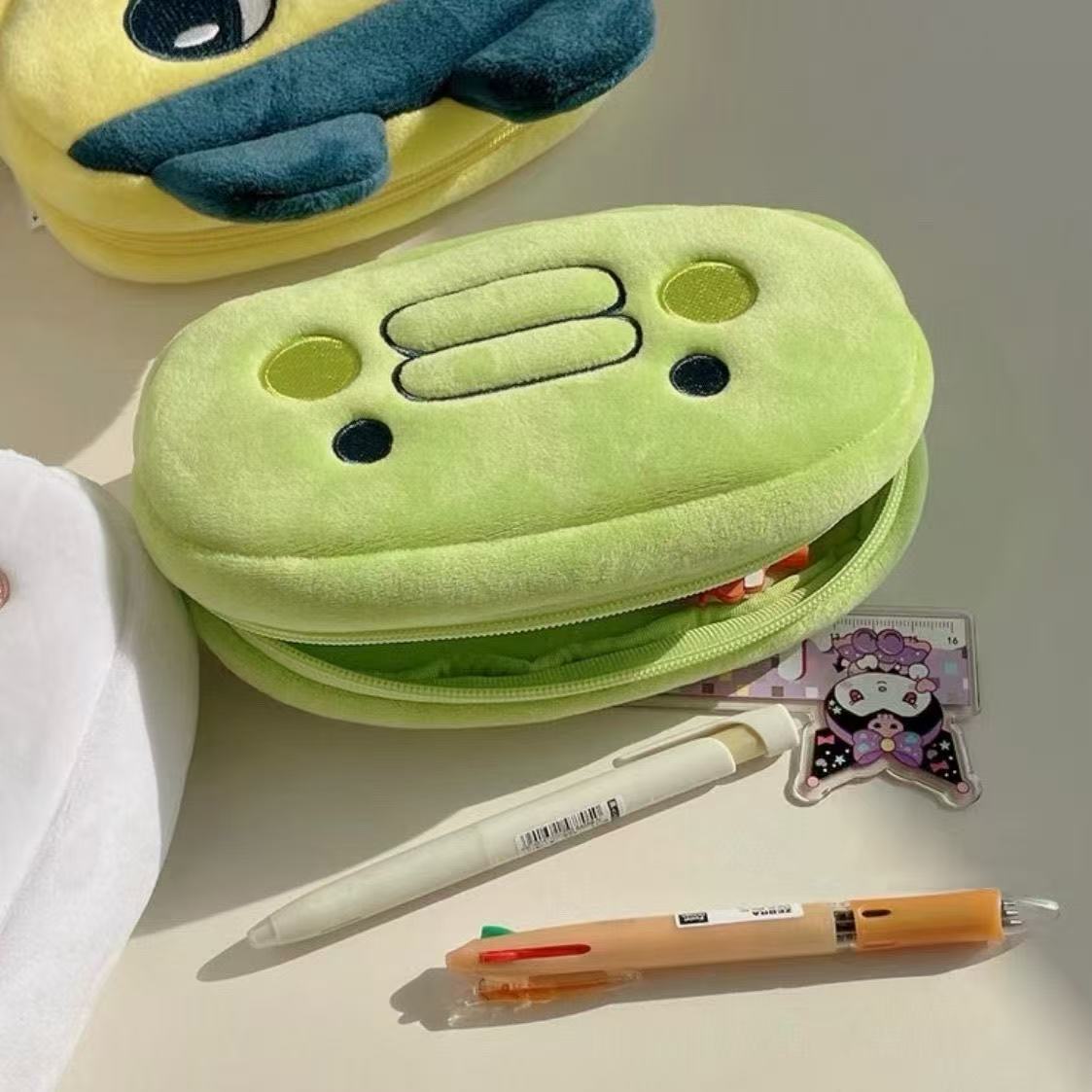 Schattig Tamagotchi pluche etu - Pencil Case Large recensie en prijs