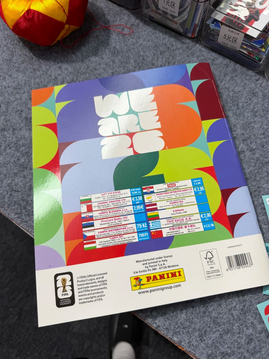 Op voorraad Panini 2026 FIFA W - Cardstock Paper Pack recensie en prijs